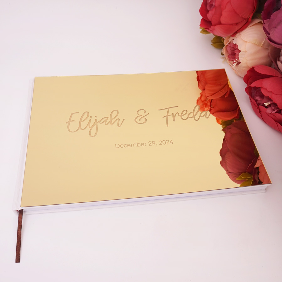 Personalized Guest Book - كتاب ضيف شخصي ، ذهبي ،