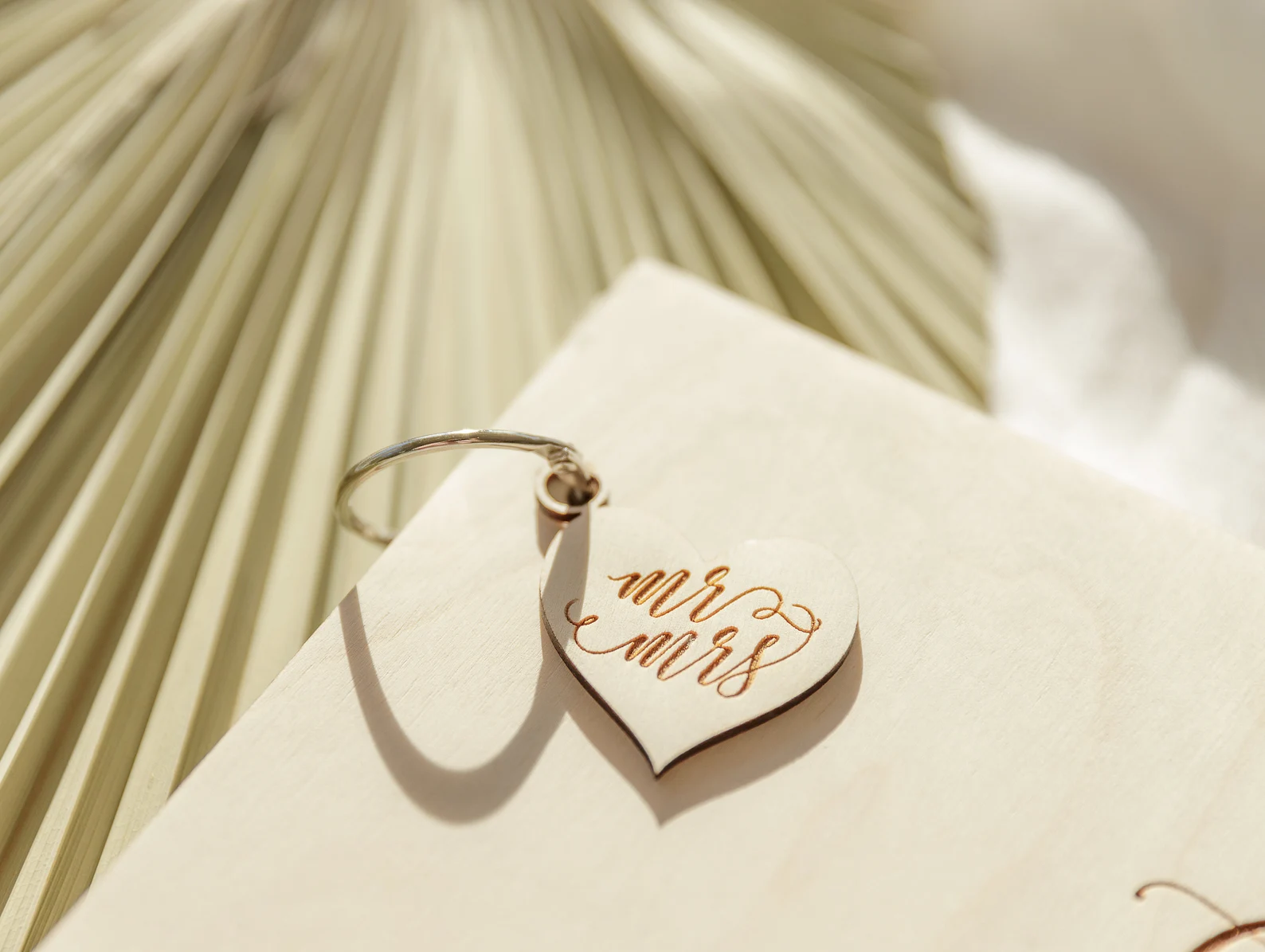 كتاب ضيوف الزفاف ألبوم صور شخص - مراجعة Personalized Guest Book وسعره