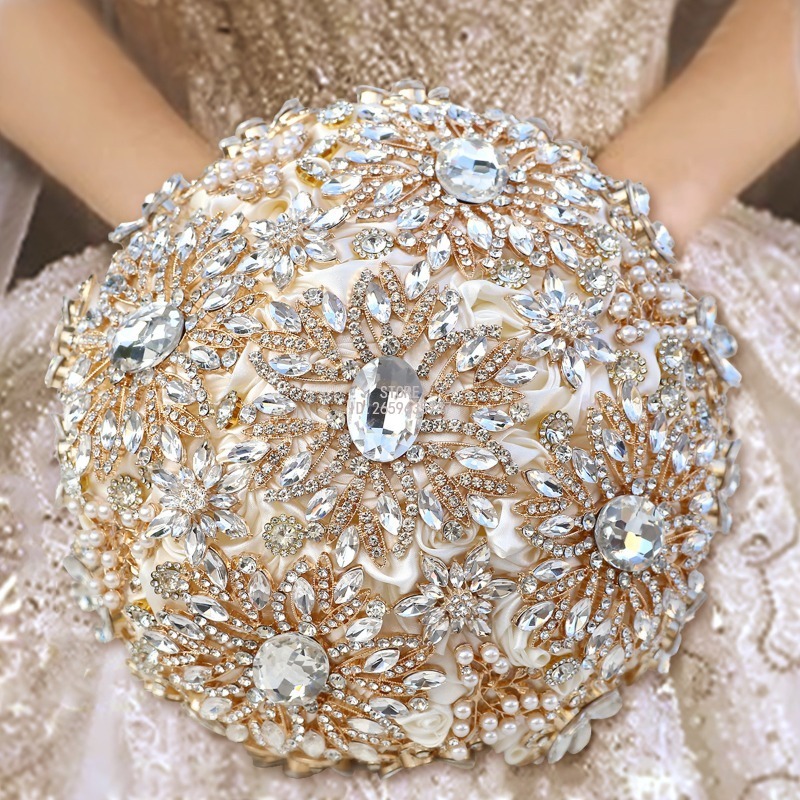 باقة زهور فاخرة على الطراز الأ - مراجعة Wedding Supply Factory وسعره