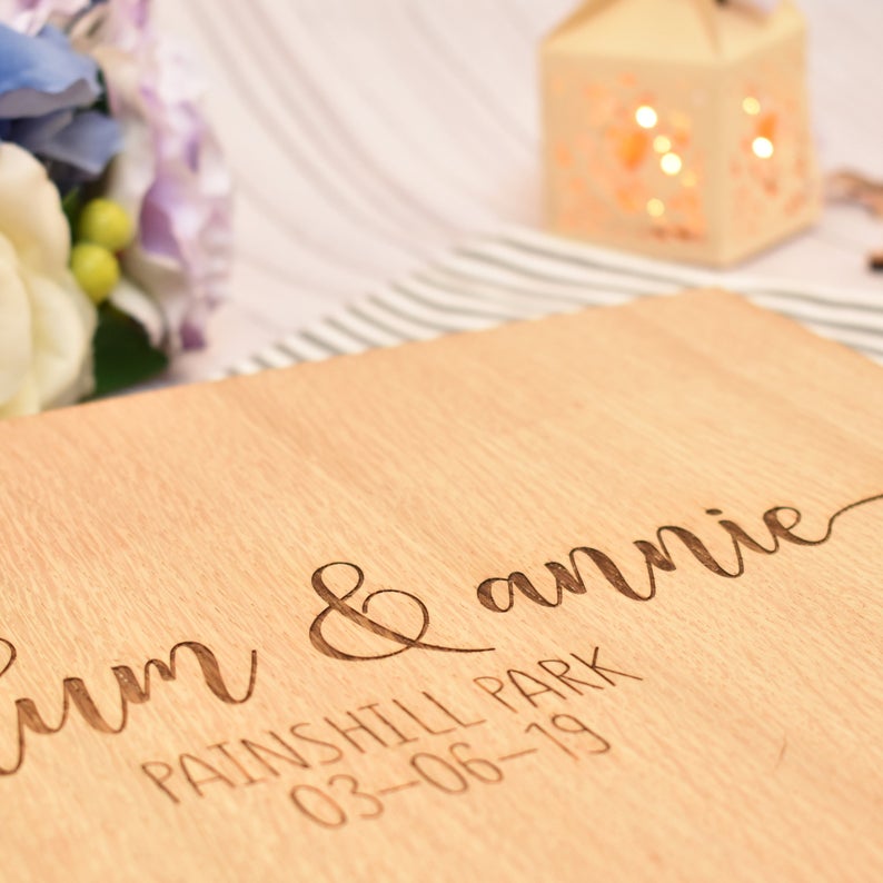 كتاب ضيوف زفاف خشبي مخصص ، سجل - مراجعة Personalized Guest Book وسعره